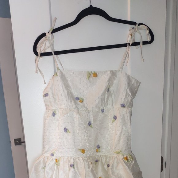 White Floral Midi Dress - Picture 2 of 10